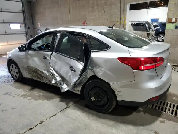 1FADP3E23HL258103 2017 FORD FOCUS - Image 2