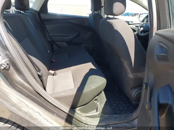 1FADP3E23HL261132 2017 FORD FOCUS - Image 8