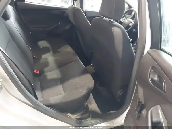 1FADP3E23HL266850 2017 FORD FOCUS - Image 8