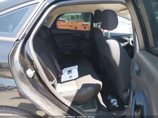 1FADP3E23HL296236 2017 FORD FOCUS - Image 8