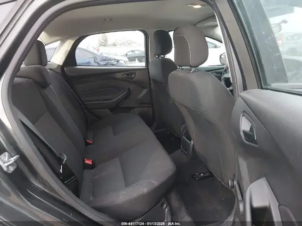 1FADP3E23HL323869 2017 FORD FOCUS - Image 8
