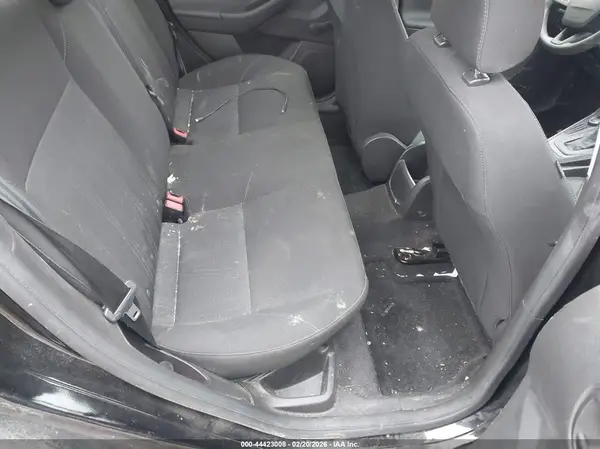 1FADP3E23HL326447 2017 FORD FOCUS - Image 8