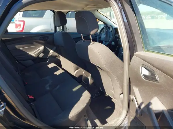 1FADP3E23HL331163 2017 FORD FOCUS - Image 8