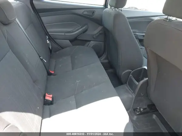 1FADP3E23HL339392 2017 FORD FOCUS - Image 8