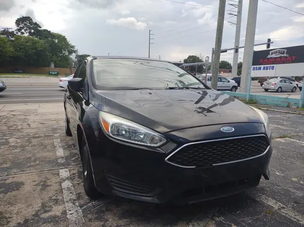 1FADP3E23JL201681 2018 FORD FOCUS - Image 1