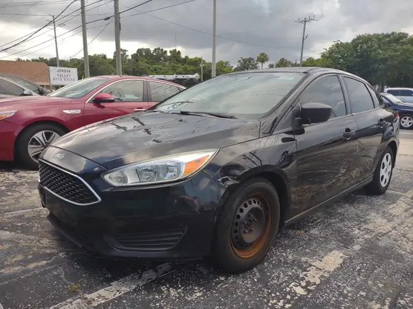 1FADP3E23JL201681 2018 FORD FOCUS - Image 2