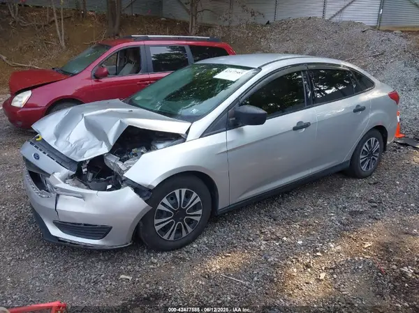 1FADP3E23JL220876 2018 FORD FOCUS - Image 2