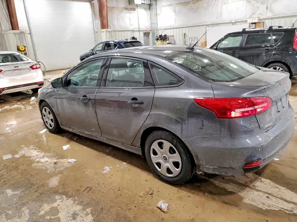 1FADP3E23JL227889 2018 FORD FOCUS - Image 2