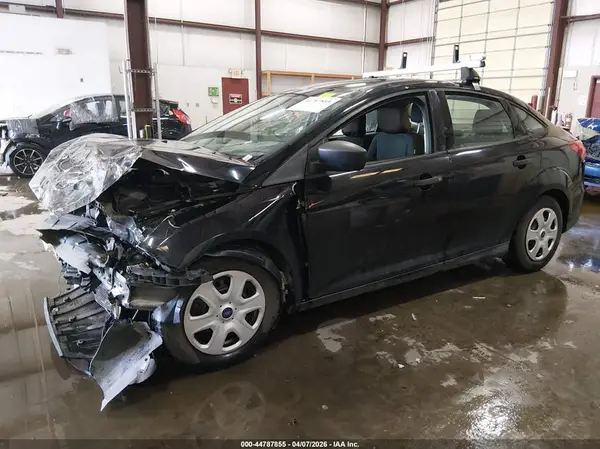 1FADP3E23JL244546 2018 FORD FOCUS - Image 2