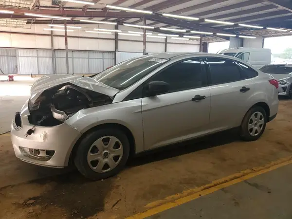 1FADP3E23JL265008 2018 FORD FOCUS - Image 1