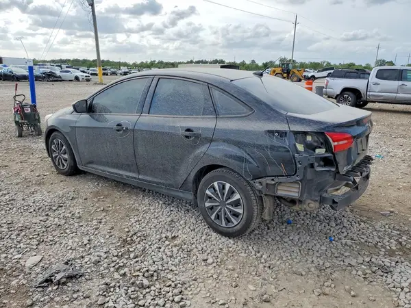 1FADP3E23JL304907 2018 FORD FOCUS - Image 2