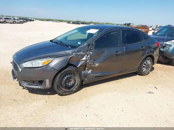 1FADP3E23JL311680 2018 FORD FOCUS - Image 2