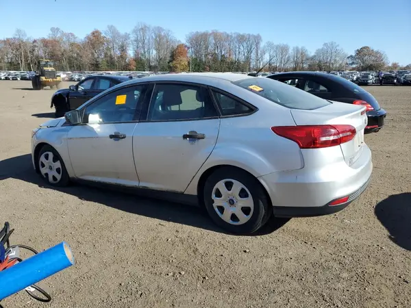 1FADP3E24GL201472 2016 FORD FOCUS - Image 2