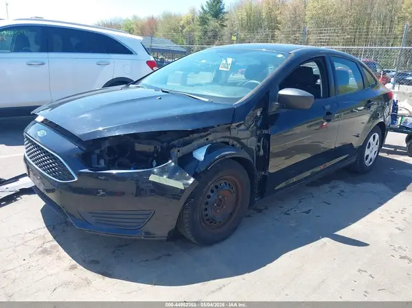 1FADP3E24GL223567 2016 FORD FOCUS - Image 2