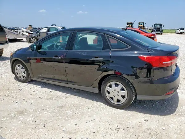 1FADP3E24GL226923 2016 FORD FOCUS - Image 2