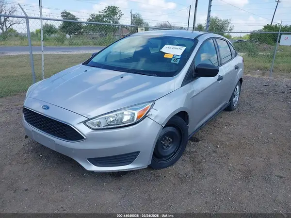 1FADP3E24GL228641 2016 FORD FOCUS - Image 2