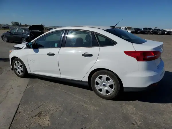 1FADP3E24GL247139 2016 FORD FOCUS - Image 2