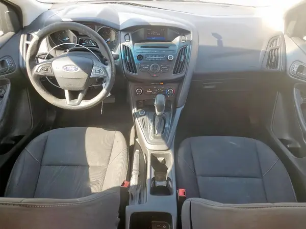 1FADP3E24GL252826 2016 FORD FOCUS - Image 8
