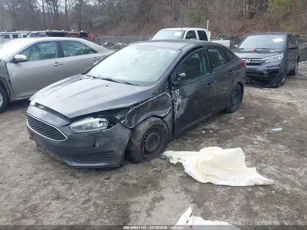 1FADP3E24GL256410 2016 FORD FOCUS - Image 2