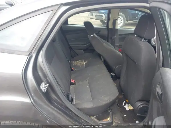 1FADP3E24GL256410 2016 FORD FOCUS - Image 8