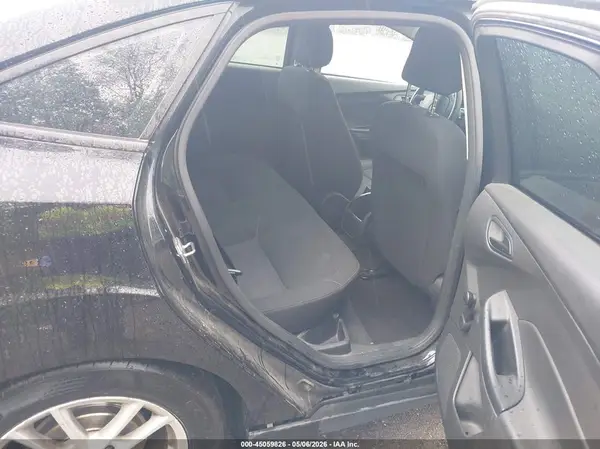 1FADP3E24GL275233 2016 FORD FOCUS - Image 8