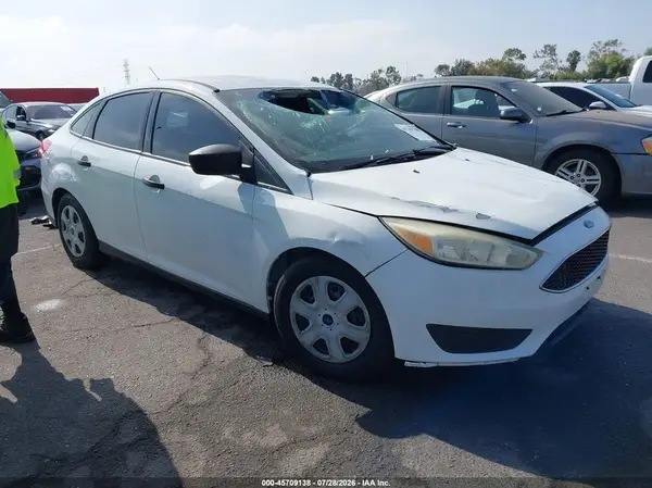 1FADP3E24GL305721 2016 FORD FOCUS - Image 1