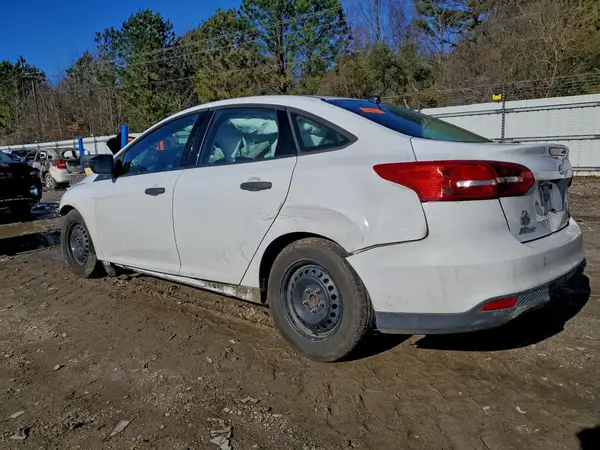 1FADP3E24GL339450 2016 FORD FOCUS - Image 2