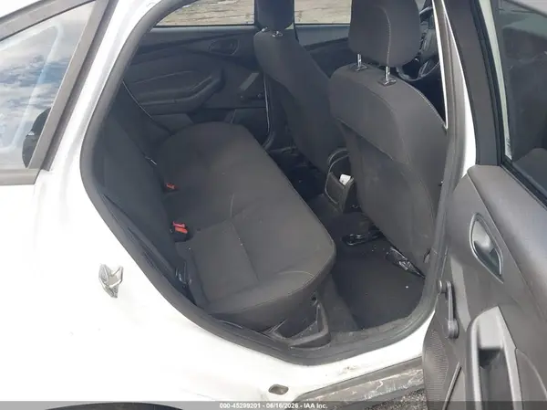 1FADP3E24GL356572 2016 FORD FOCUS - Image 8