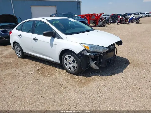 1FADP3E24GL372254 2016 FORD FOCUS - Image 1