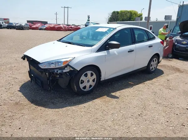 1FADP3E24GL372254 2016 FORD FOCUS - Image 2