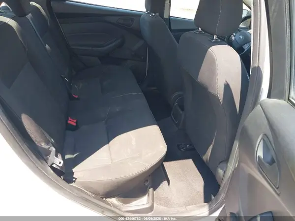 1FADP3E24GL372254 2016 FORD FOCUS - Image 8