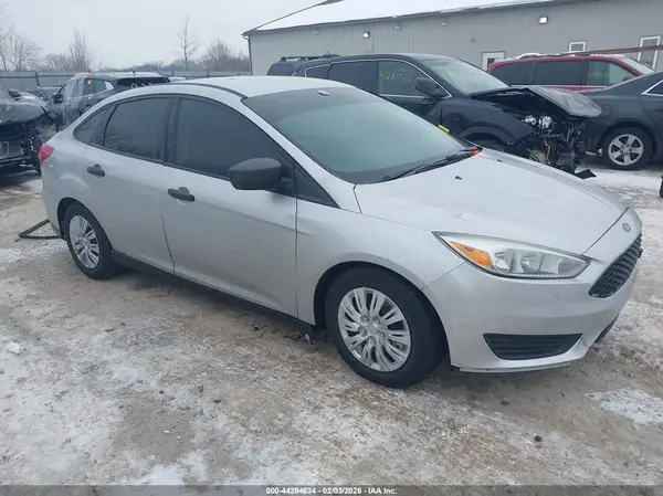 1FADP3E24GL386459 2016 FORD FOCUS - Image 1