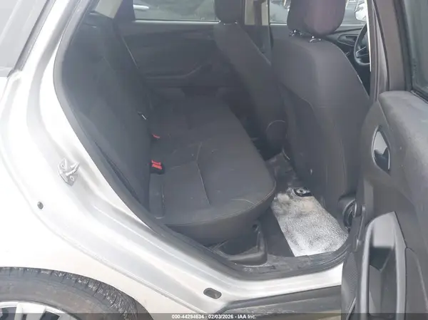 1FADP3E24GL386459 2016 FORD FOCUS - Image 8