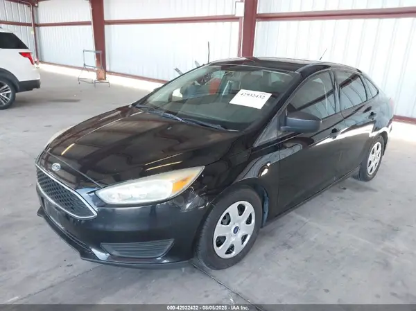 1FADP3E24GL399311 2016 FORD FOCUS - Image 2