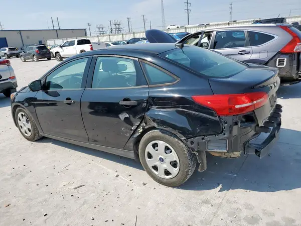 1FADP3E24GL404412 2016 FORD FOCUS - Image 2