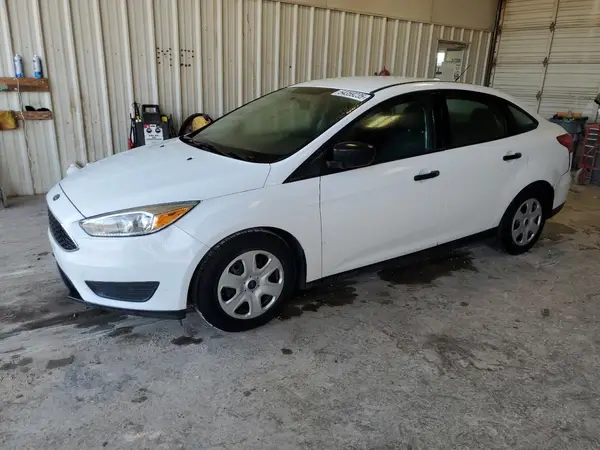 1FADP3E24HL207628 2017 FORD FOCUS - Image 1