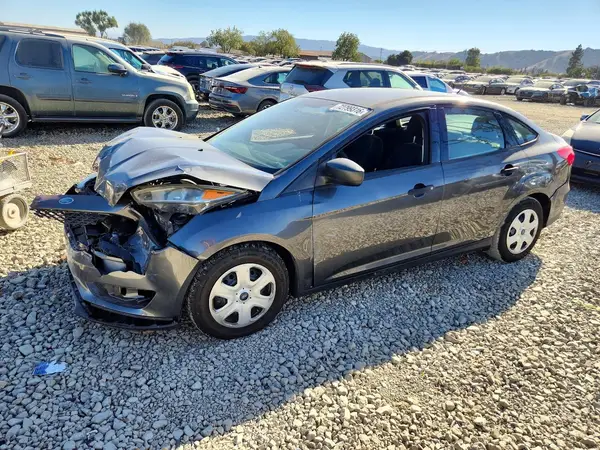 1FADP3E24HL245974 2017 FORD FOCUS - Image 1