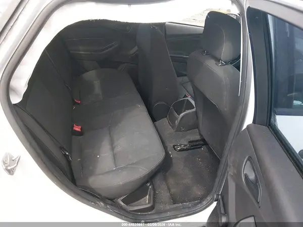 1FADP3E24HL252570 2017 FORD FOCUS - Image 8