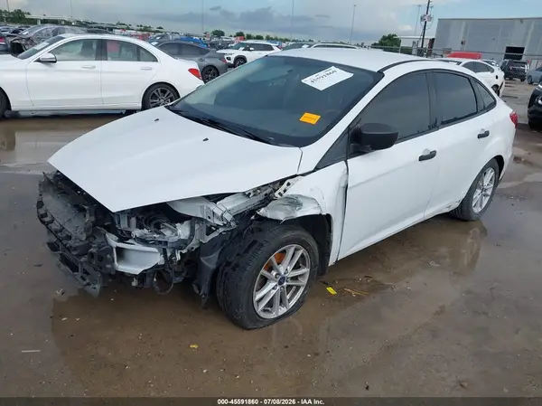 1FADP3E24HL262063 2017 FORD FOCUS - Image 2