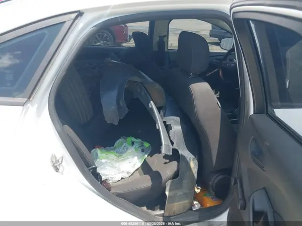 1FADP3E24HL262340 2017 FORD FOCUS - Image 8