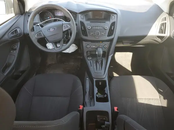 1FADP3E24HL306319 2017 FORD FOCUS - Image 8