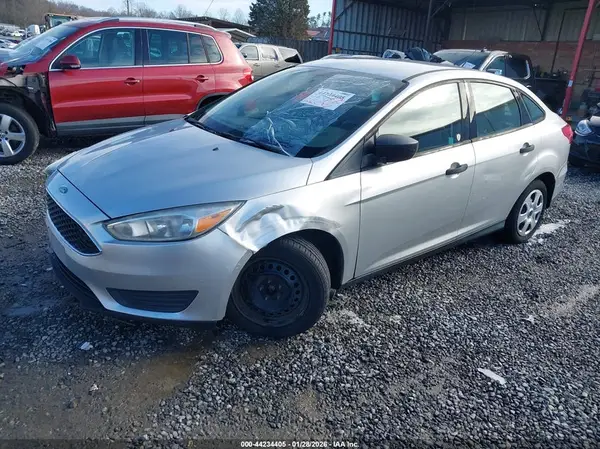 1FADP3E24HL317238 2017 FORD FOCUS - Image 2