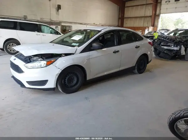 1FADP3E24HL322116 2017 FORD FOCUS - Image 2