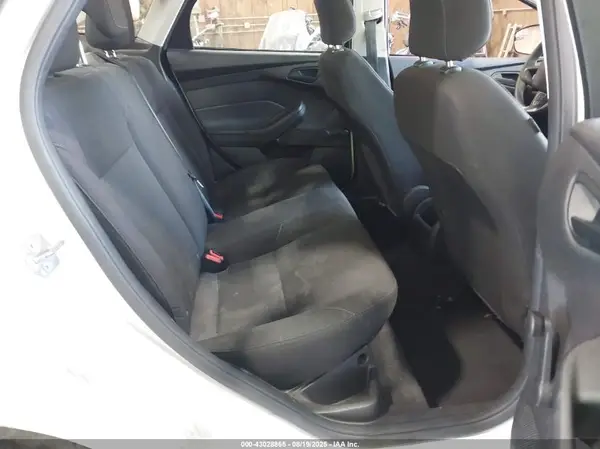 1FADP3E24HL322116 2017 FORD FOCUS - Image 8