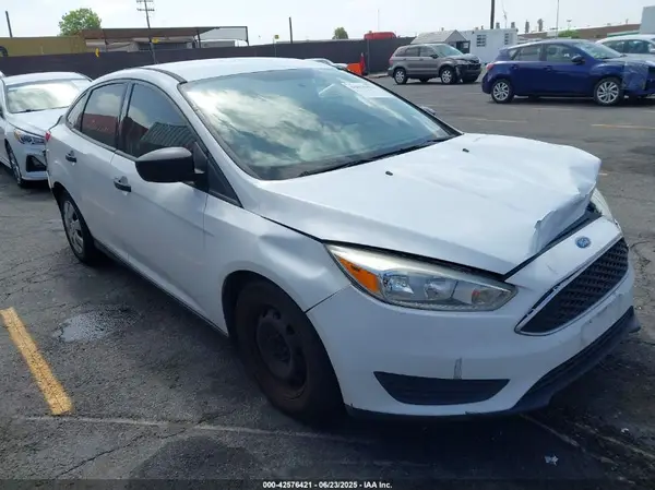 1FADP3E24HL343774 2017 FORD FOCUS - Image 1