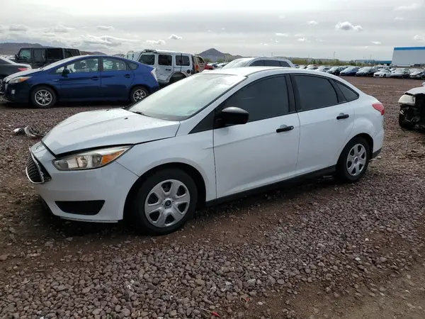 1FADP3E24HL348277 2017 FORD FOCUS - Image 1