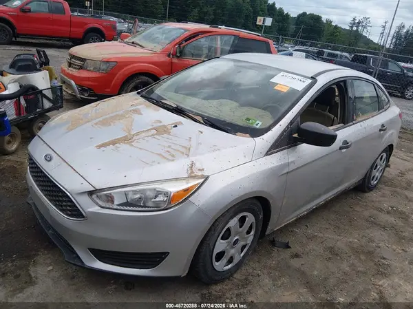 1FADP3E24JL203133 2018 FORD FOCUS - Image 2