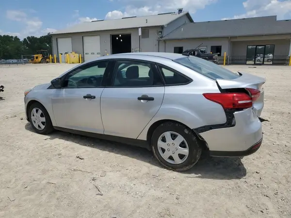 1FADP3E24JL223253 2018 FORD FOCUS - Image 2