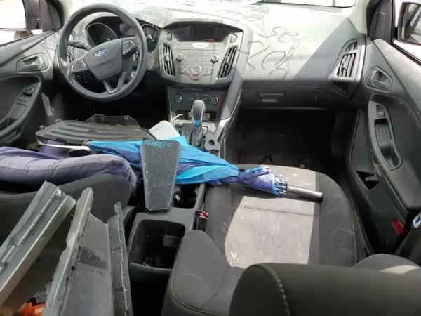 1FADP3E24JL249075 2018 FORD FOCUS - Image 8
