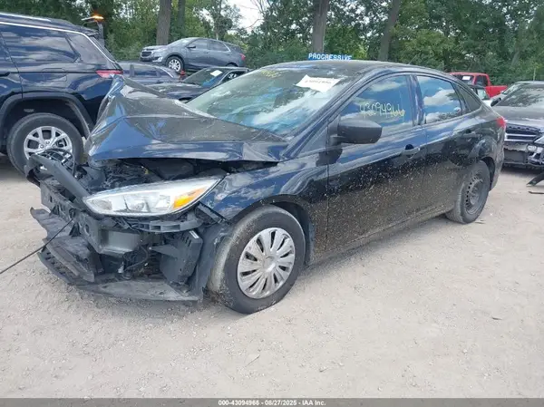 1FADP3E24JL276731 2018 FORD FOCUS - Image 2